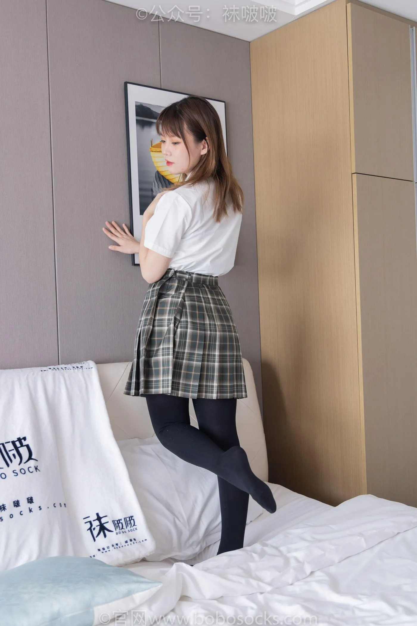 [BoBoSocks袜啵啵]NO.056 朵朵-JK制服、皮鞋、厚黑丝 [135P]插图8
